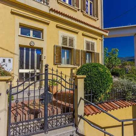 Piano Appartamento *